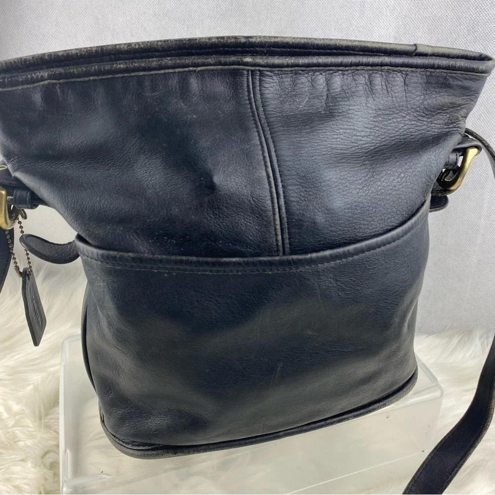 VINTAGE COACH BUCKET BAG - Picture 2 of 15